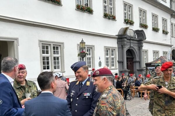 Nationaler Veteranentag erstmals gefeiert
