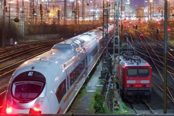 GDL plant bundesweiten Streik – Bahnreisen in Gefahr